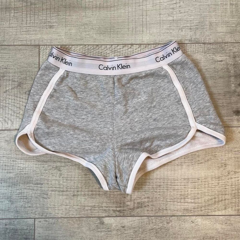 Calvin-klein Women's Grey and Pink Shorts